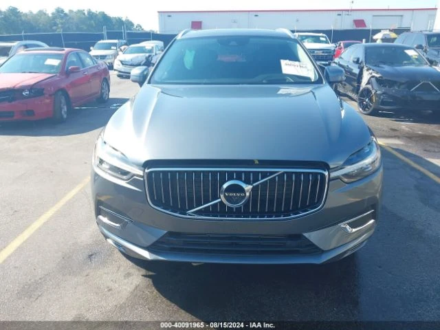 Volvo XC60 T5 INSCRIPTION, снимка 12 - Автомобили и джипове - 47329723