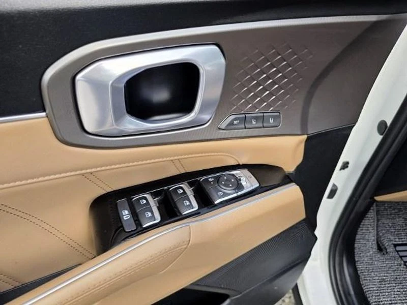 Kia Sorento 2.2 Хибрид, снимка 15 - Автомобили и джипове - 55743239