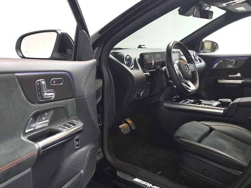 Mercedes-Benz GLA 45 AMG 2.0 GLA450 AMG 4 MATIC, снимка 9 - Автомобили и джипове - 55790509