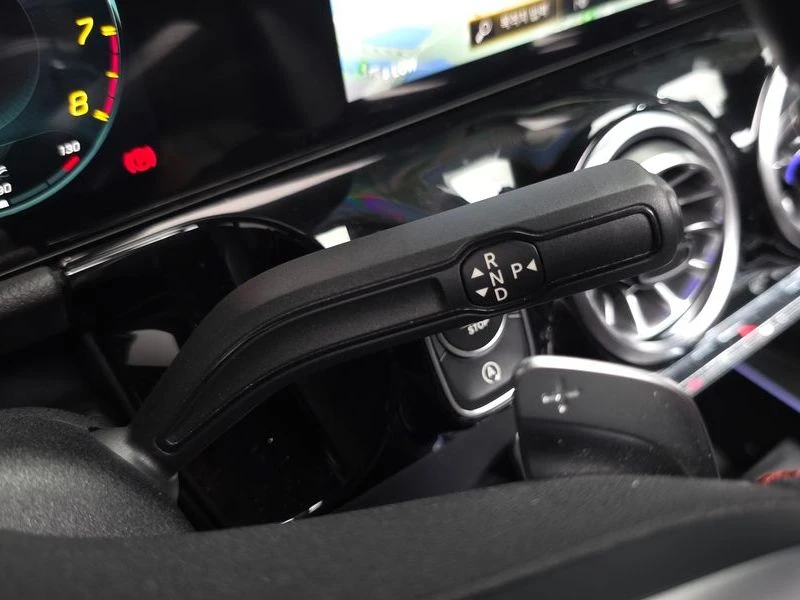 Mercedes-Benz GLA 45 AMG 2.0 GLA450 AMG 4 MATIC, снимка 8 - Автомобили и джипове - 55790509