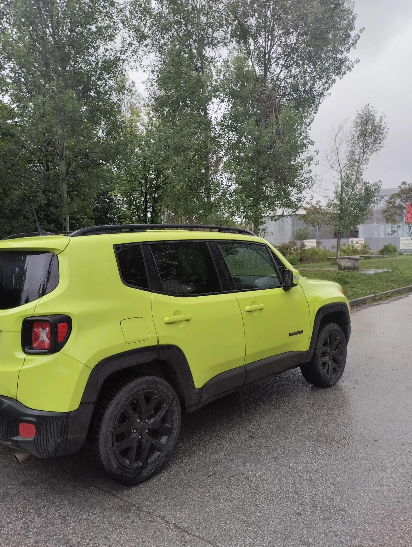 Jeep Renegade  - изображение 5