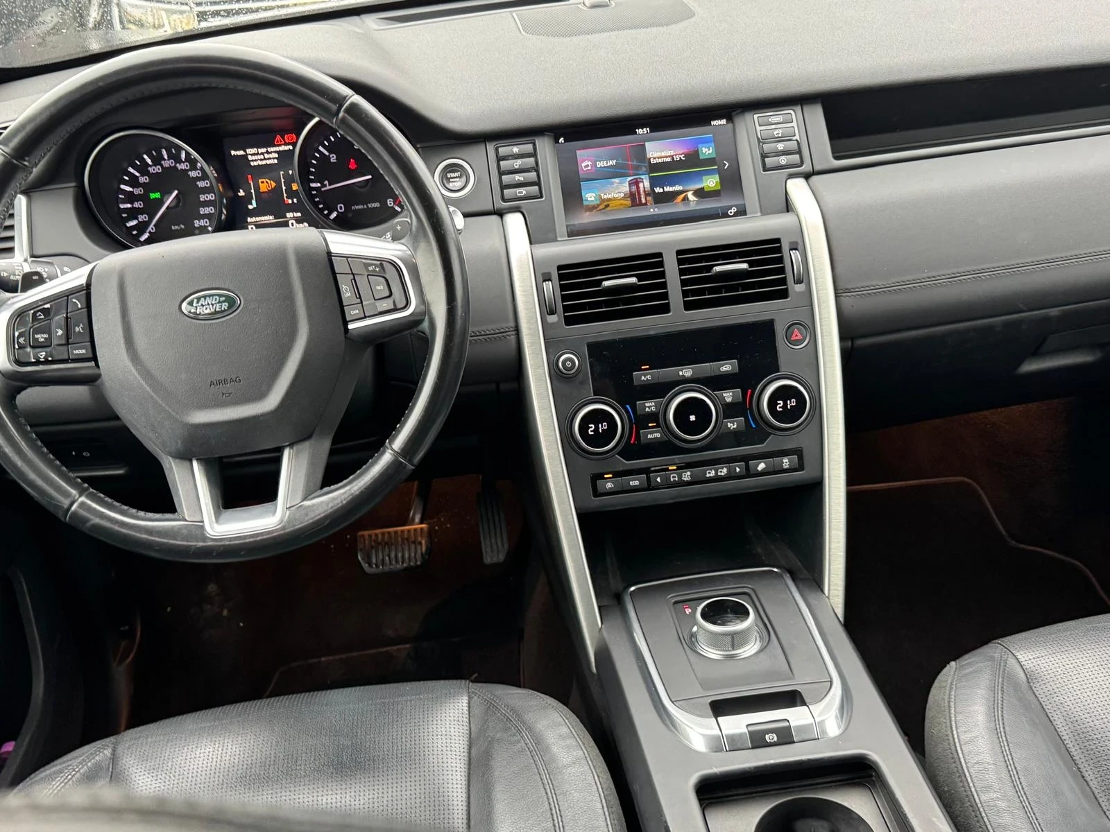 Land Rover Discovery Sport 133000km* КАМЕРА* КОЖА* LED* NAVI* 2.0d 4x4 150hp | Mobile.bg — изображение 11