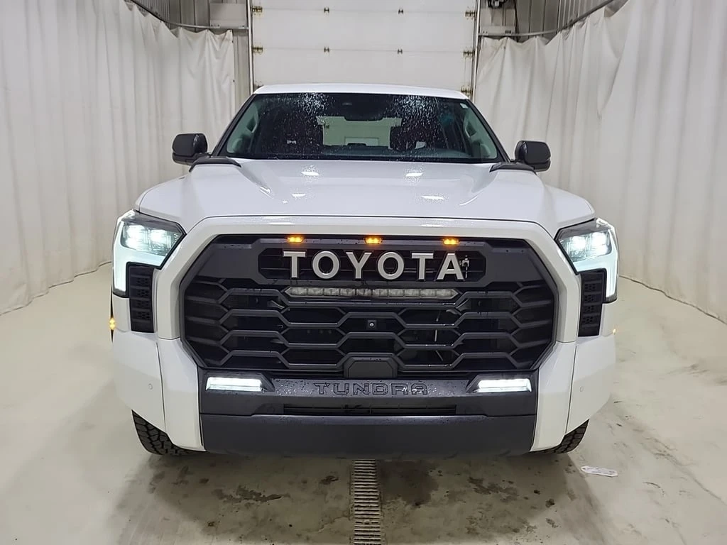 Toyota Tundra * LIMITED HYBRID CREW CAB SHORT BED * CARFAX *  - изображение 7