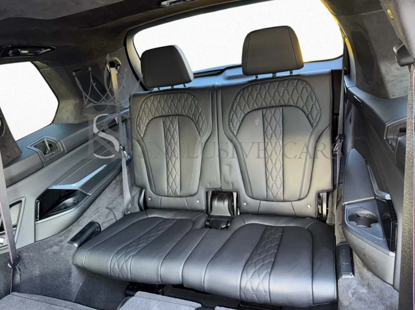 BMW X7 M60i* M-SPORT PRO* SKY* 360* CARBON* ОБДУХВАНЕ*   - изображение 9