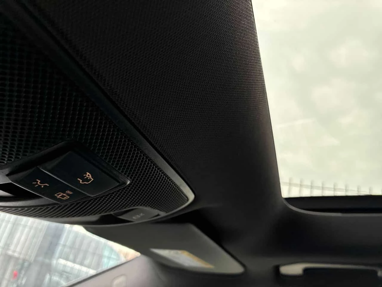 Mercedes-Benz GLA 250 АМГ Пакет/CARFAX /Кожа/Нави/Подгрев/Пано/КЛИП, снимка 10 - Автомобили и джипове - 54060390