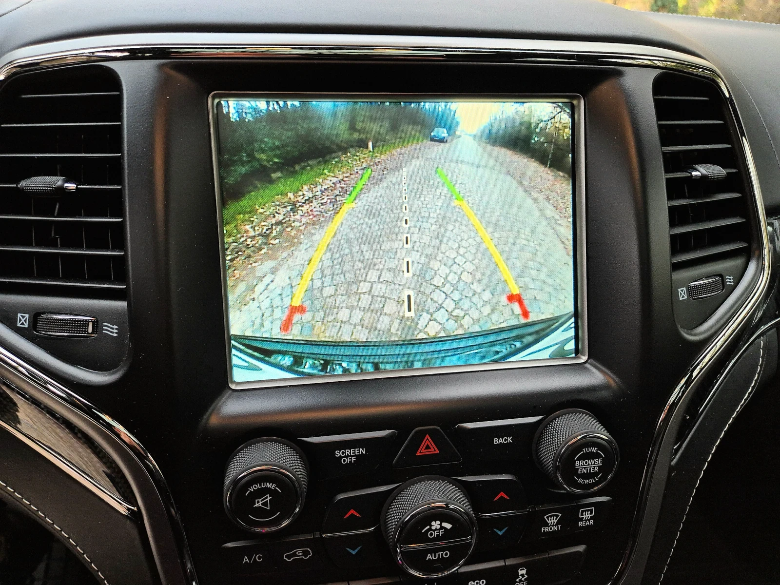 Jeep Grand cherokee 6.4 SRT Facelift , снимка 13 - Автомобили и джипове - 54764145