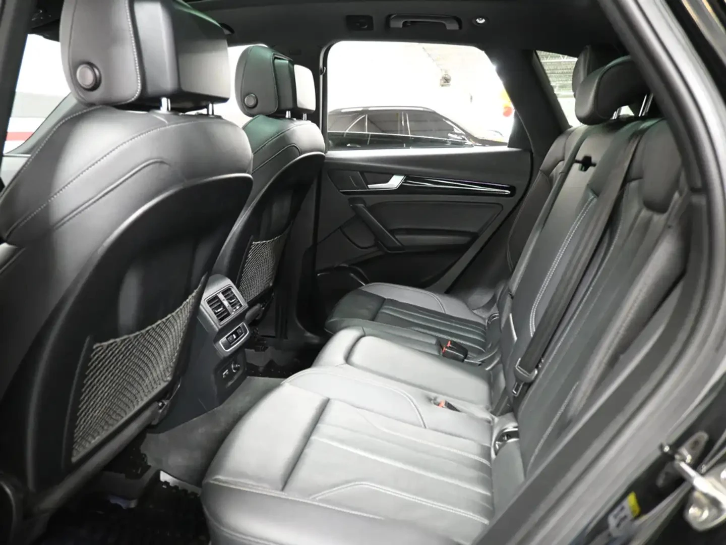 Audi Q5 PROGRESSIV S LINE ЦЕНА ДО БЪЛГАРИЯ АВТОКРЕДИТ, снимка 17 - Автомобили и джипове - 55525957