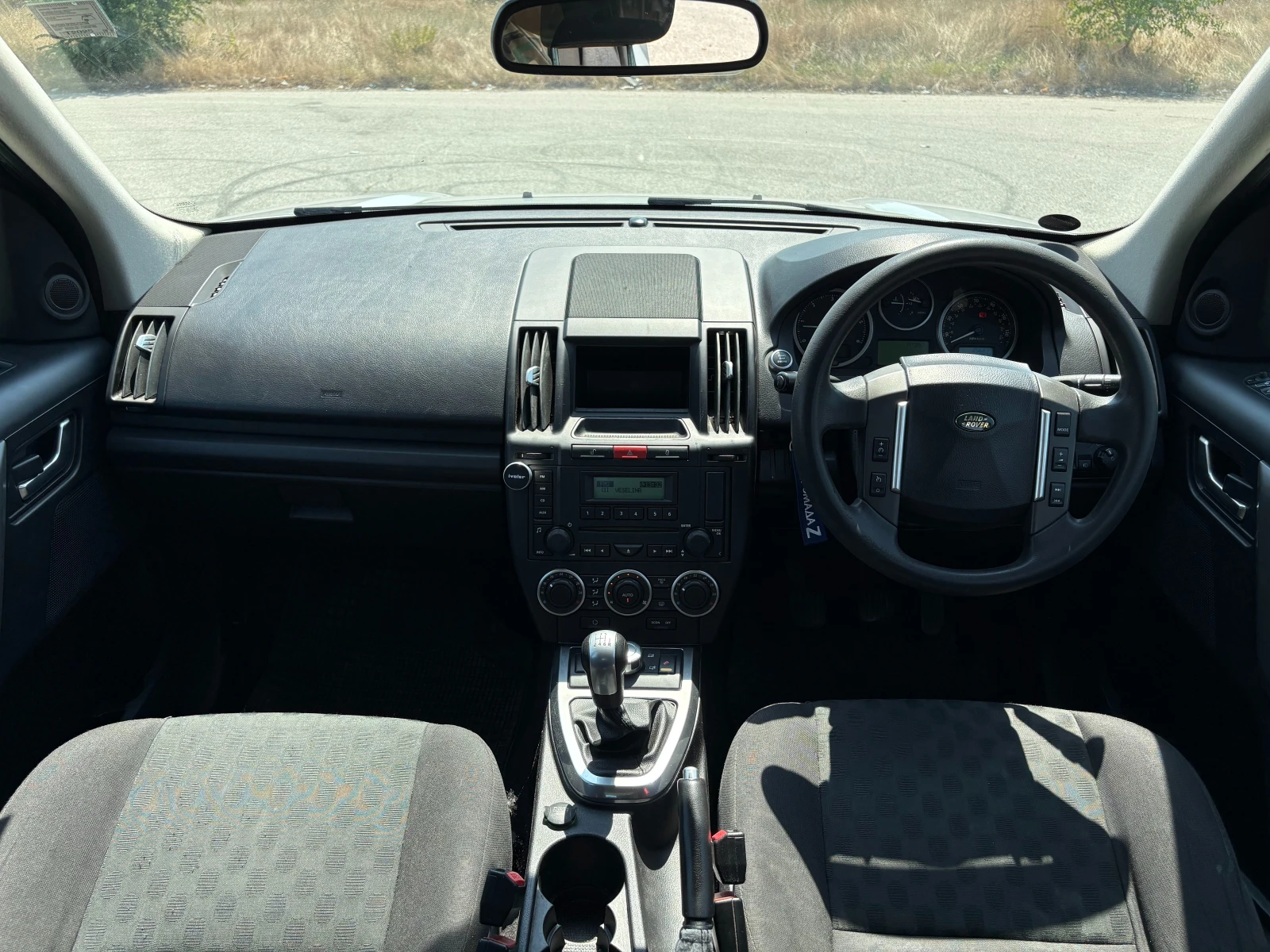 Land Rover Freelander 2 2.2 D, снимка 9 - Автомобили и джипове - 55780783