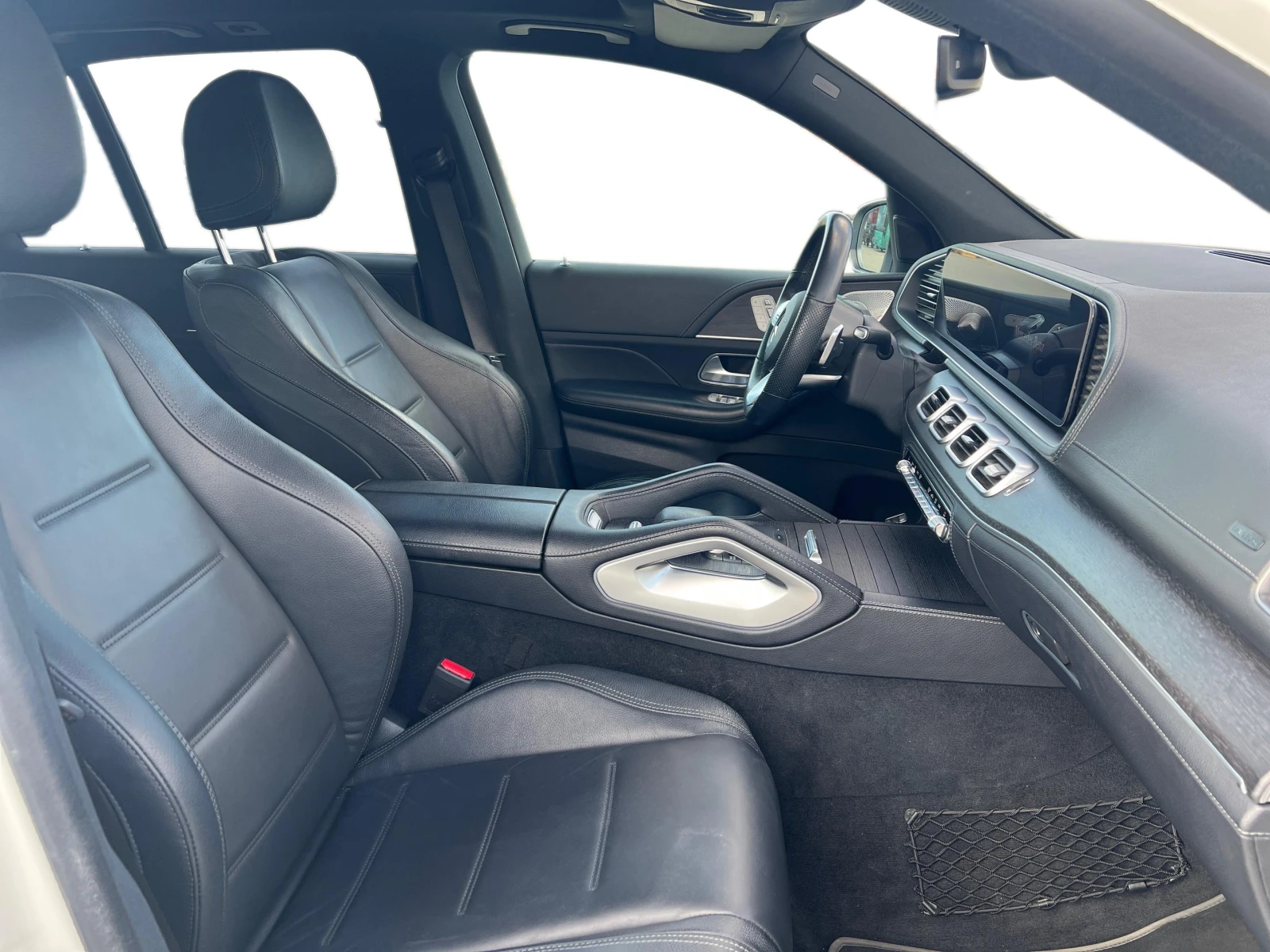 Mercedes-Benz GLE 450 AMG 4MATIC, снимка 11 - Автомобили и джипове - 55911770