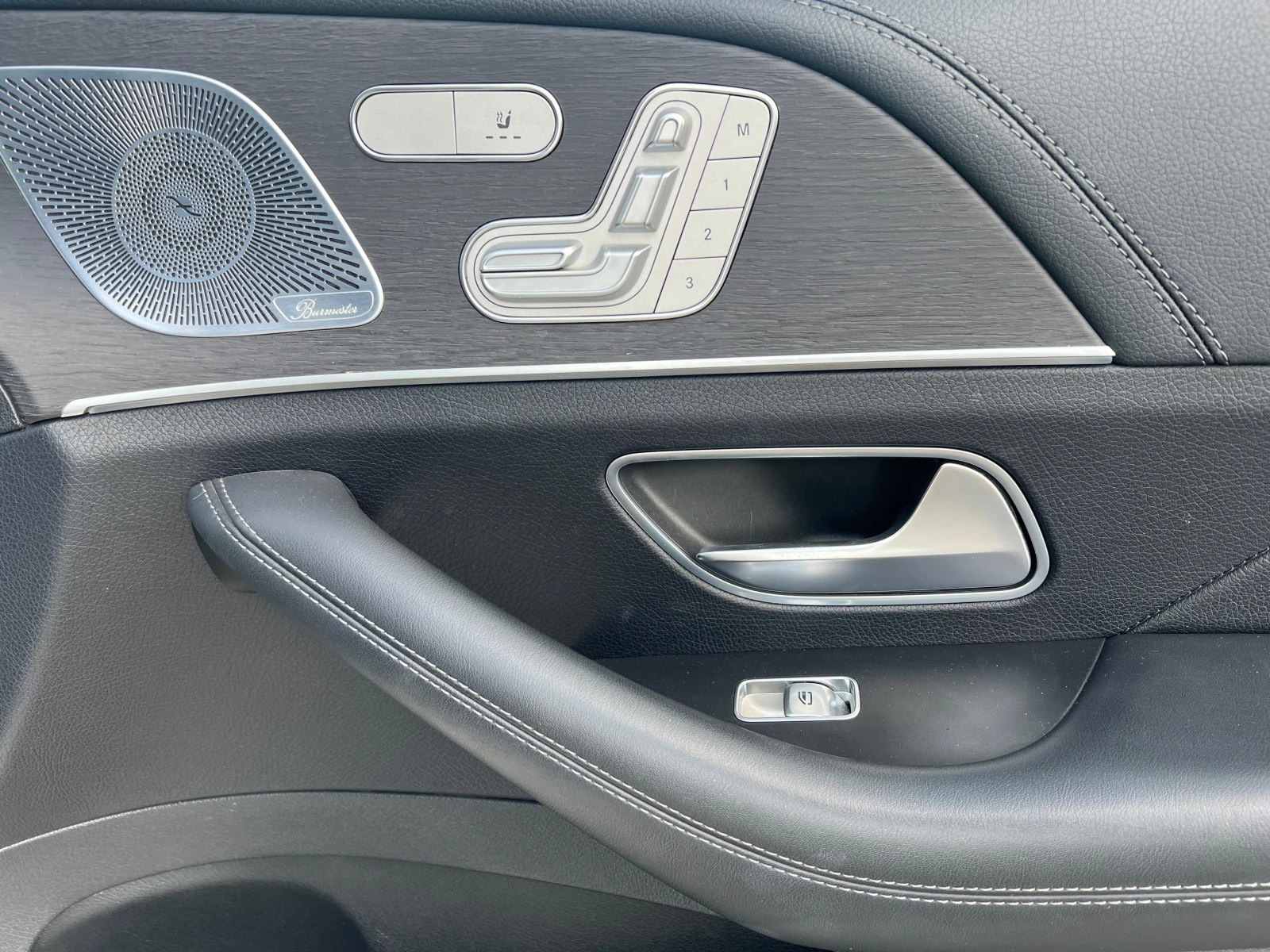 Mercedes-Benz GLE 450 AMG 4MATIC, снимка 10 - Автомобили и джипове - 55911770