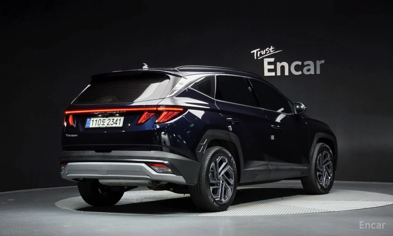 Hyundai Tucson INSCRIPTION* ДИГИТАЛНО* ТАБЛО* ПОДГРЕВ* САМОПАРКИР, снимка 2 - Автомобили и джипове - 56081079