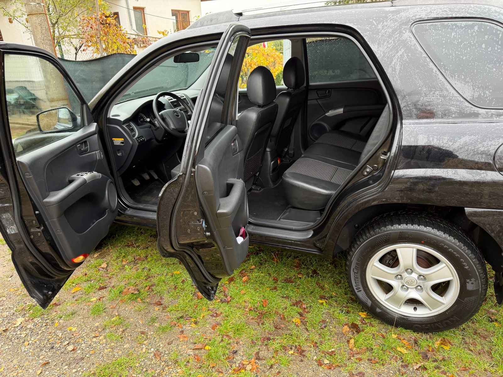 Kia Sportage, снимка 11 - Автомобили и джипове - 56746007