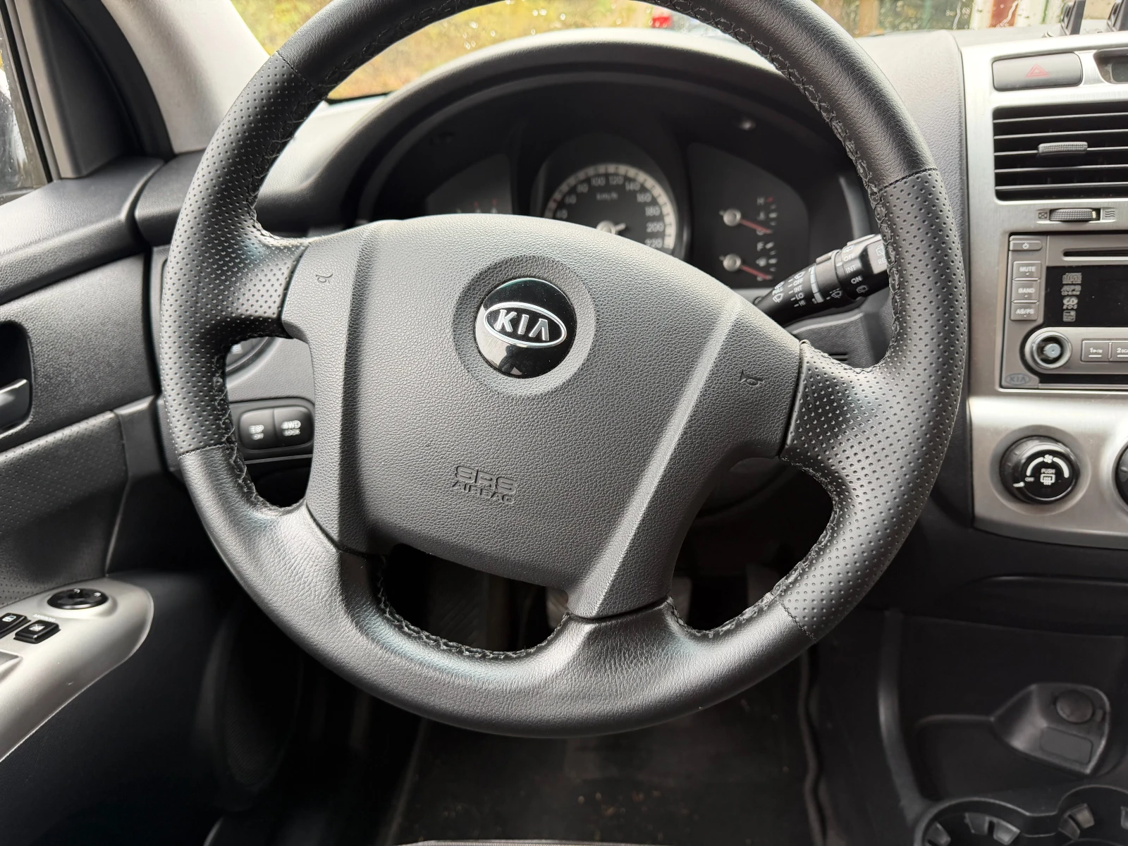 Kia Sportage, снимка 7 - Автомобили и джипове - 56746007