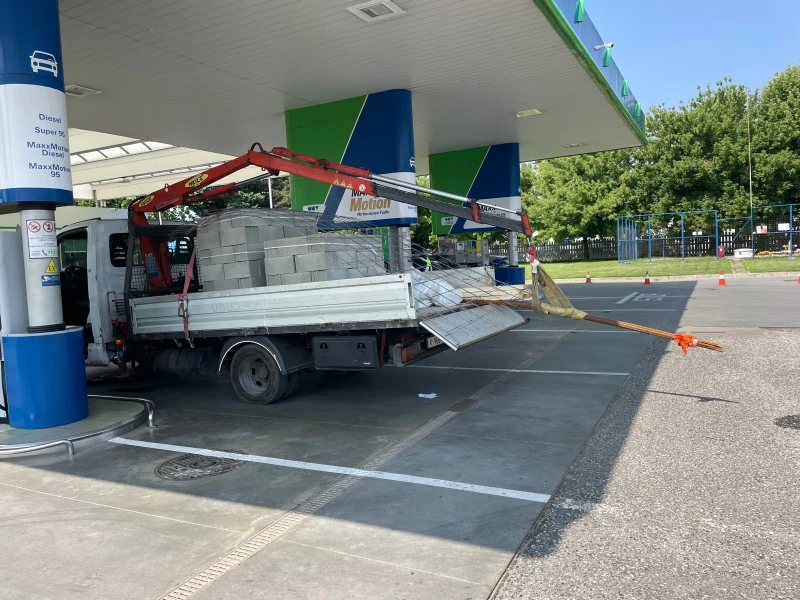 Iveco 35C9, снимка 3 - Бусове и автобуси - 53566545