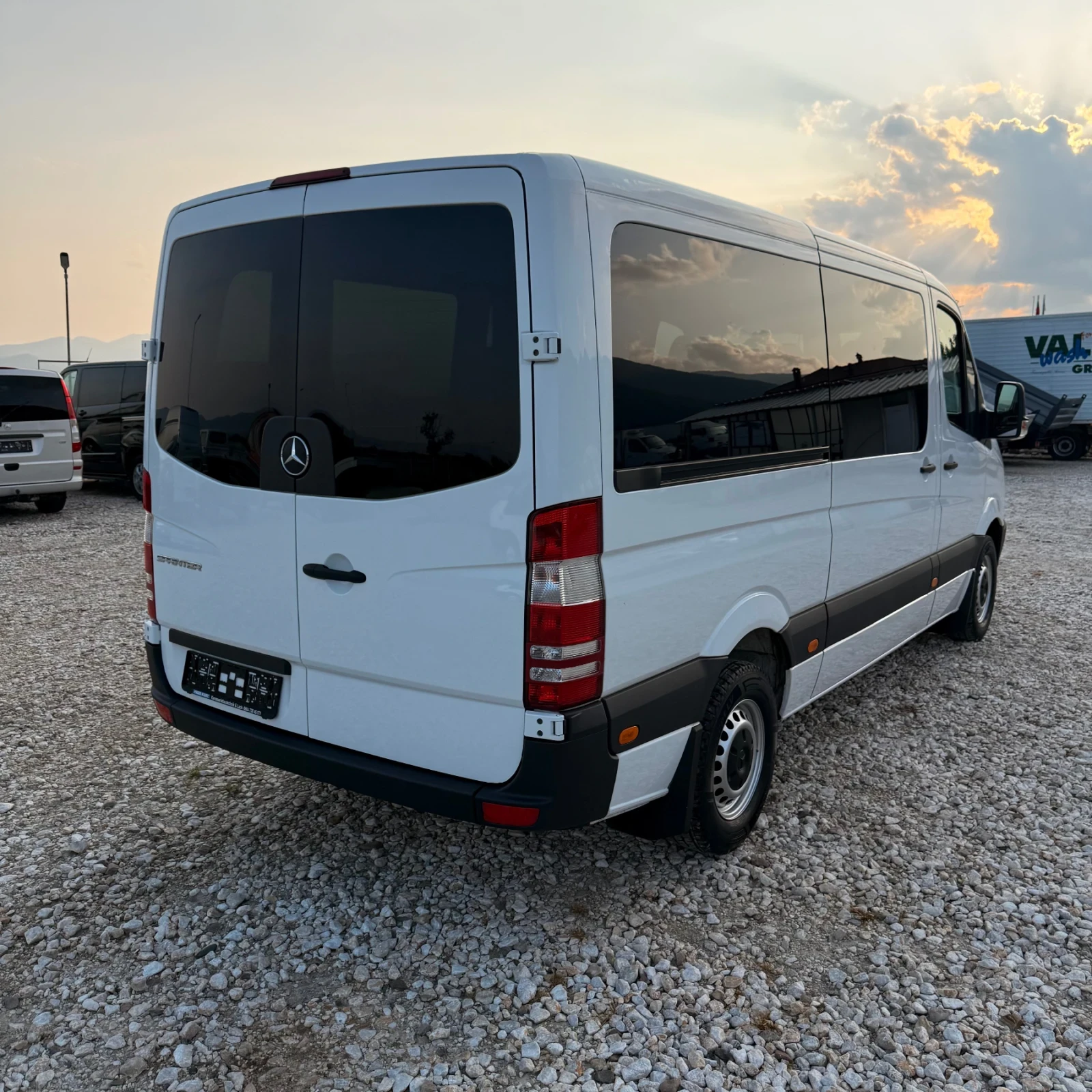 Mercedes-Benz Sprinter 314 2017г-ЕВРО6-9местен-КЛИМА - изображение 8