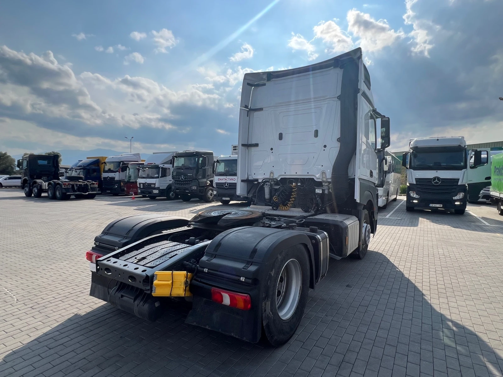 Mercedes-Benz Actros 1851 BIG SPACE - изображение 3