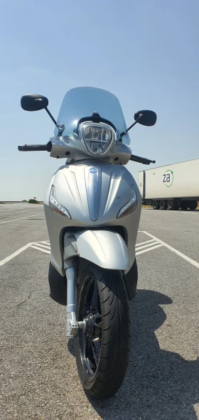Обява за продажба на Piaggio Beverly Sport Touring 350 ~4 900 лв. - изображение 1