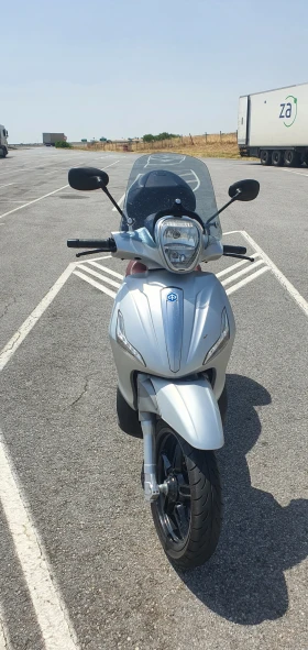 Обява за продажба на Piaggio Beverly Sport Touring 350 ~4 900 лв. - изображение 1