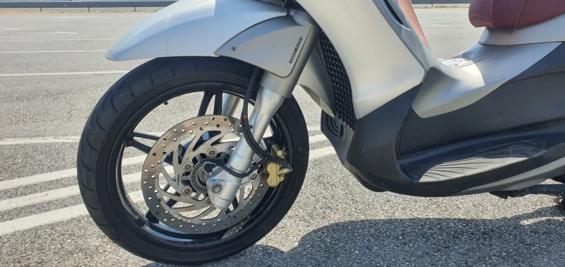 Piaggio Beverly Sport Touring 350, снимка 13 - Мотоциклети и мототехника - 51250745