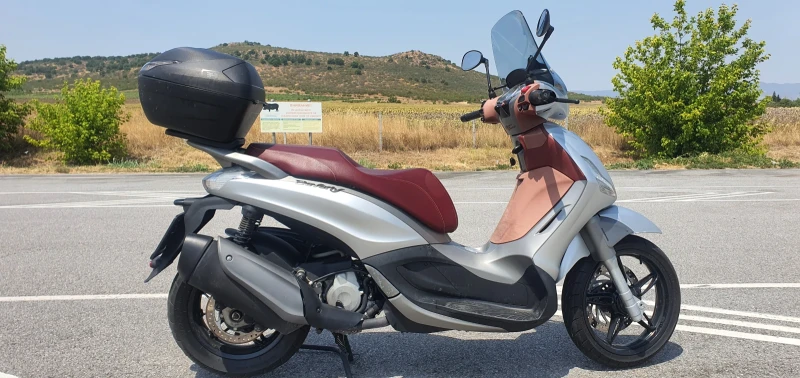 Piaggio Beverly Sport Touring 350, снимка 7 - Мотоциклети и мототехника - 51250745