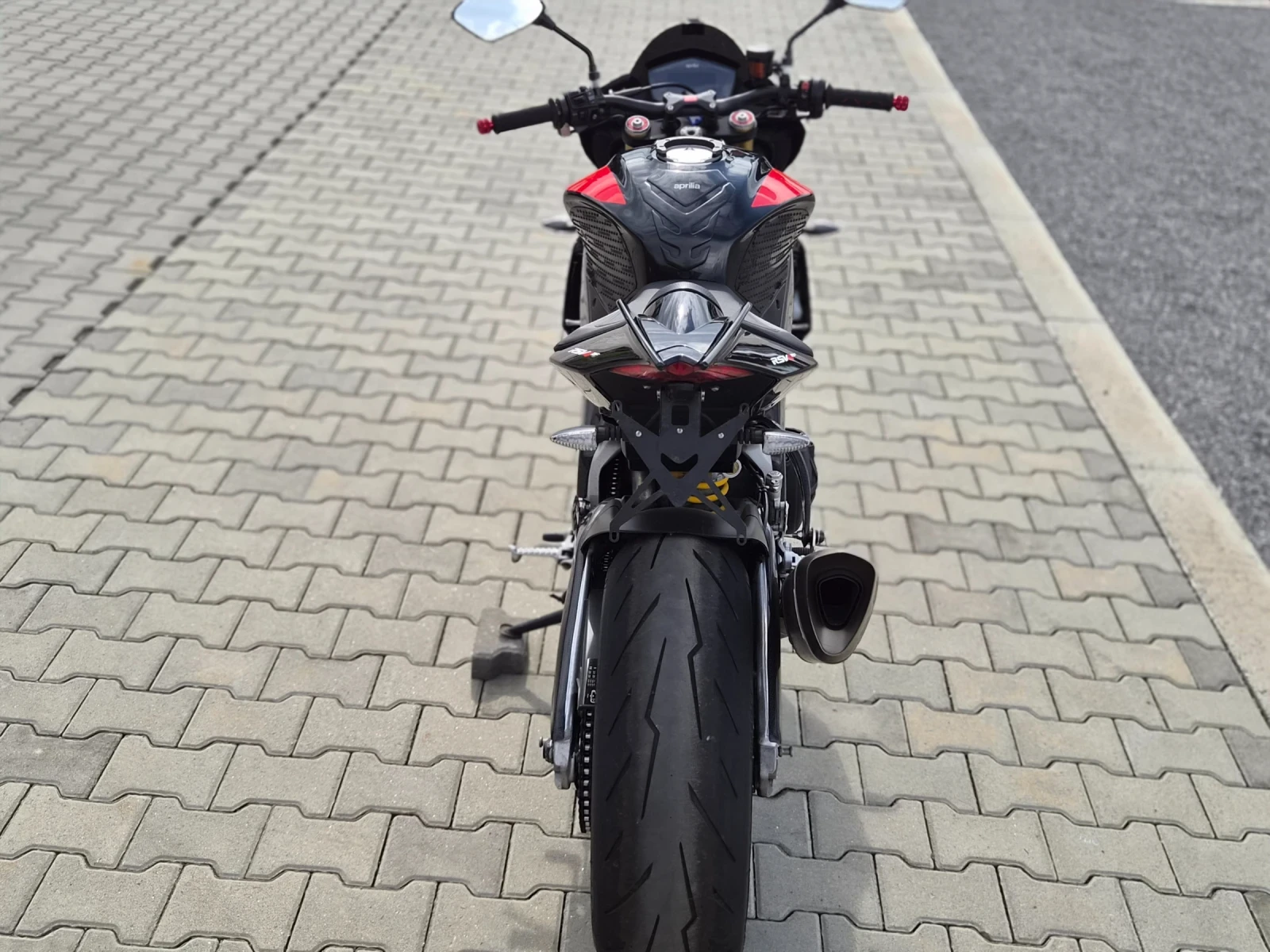 Aprilia Tuono RSV4 1100 2018 година, снимка 7 - Мотоциклети и мототехника - 53511607