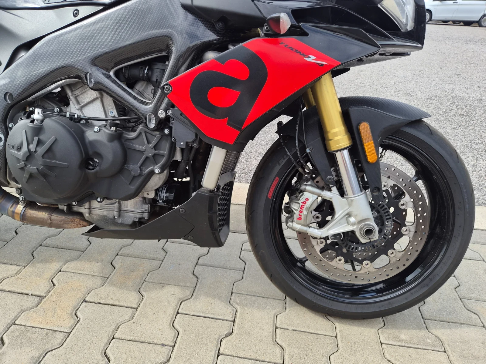 Aprilia Tuono RSV4 1100 2018 година, снимка 10 - Мотоциклети и мототехника - 53511607