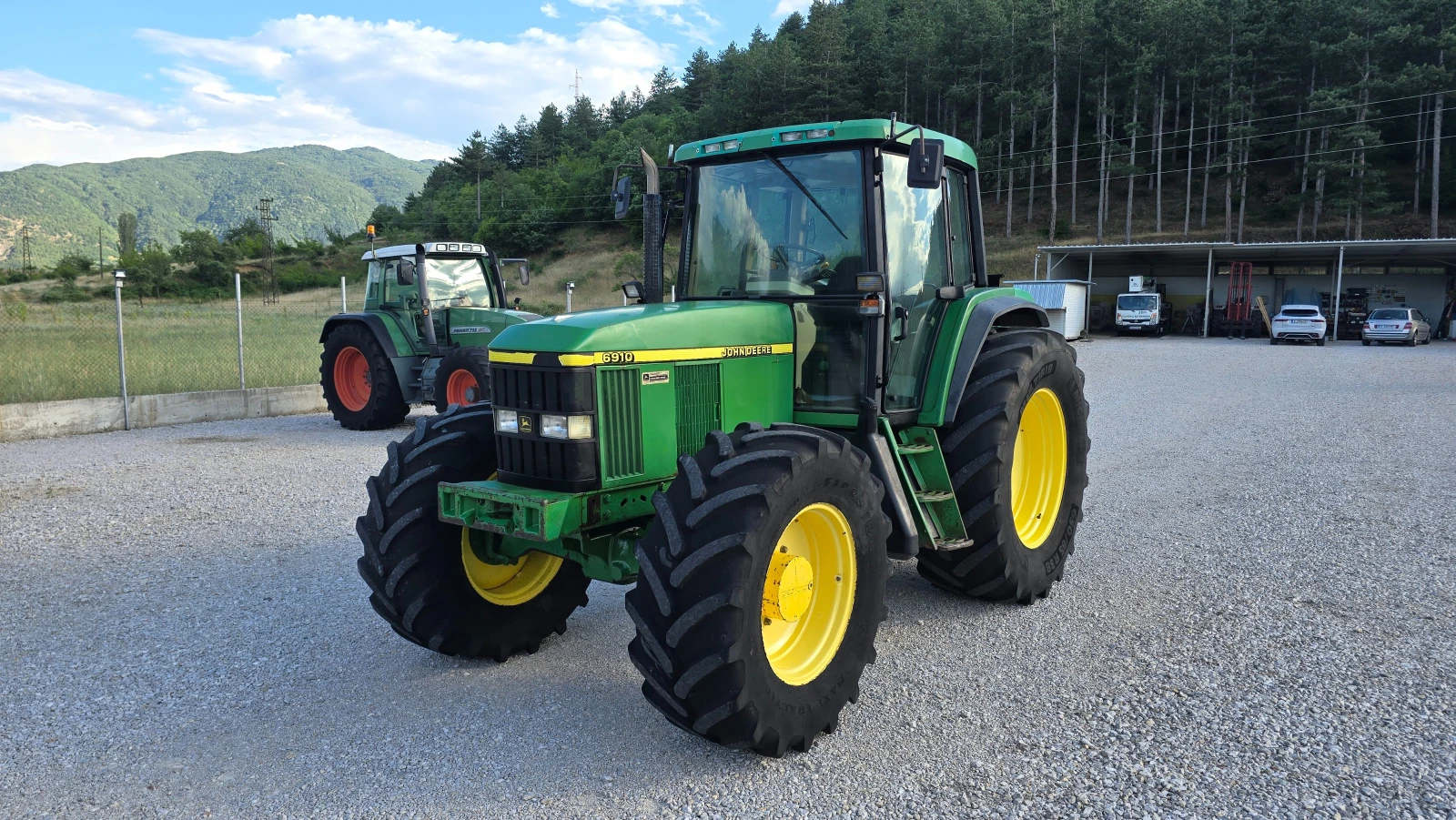 Трактор John Deere 6910-Нов внос, снимка 2 - Селскостопанска техника - 54963589