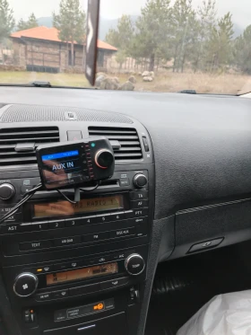 Toyota Avensis 1.6benzin132ks, снимка 10