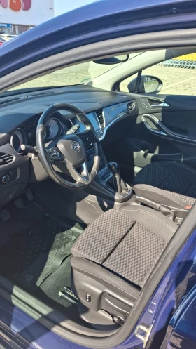 Opel Astra 1.6 CDTI  SPORTS TOURER, снимка 8