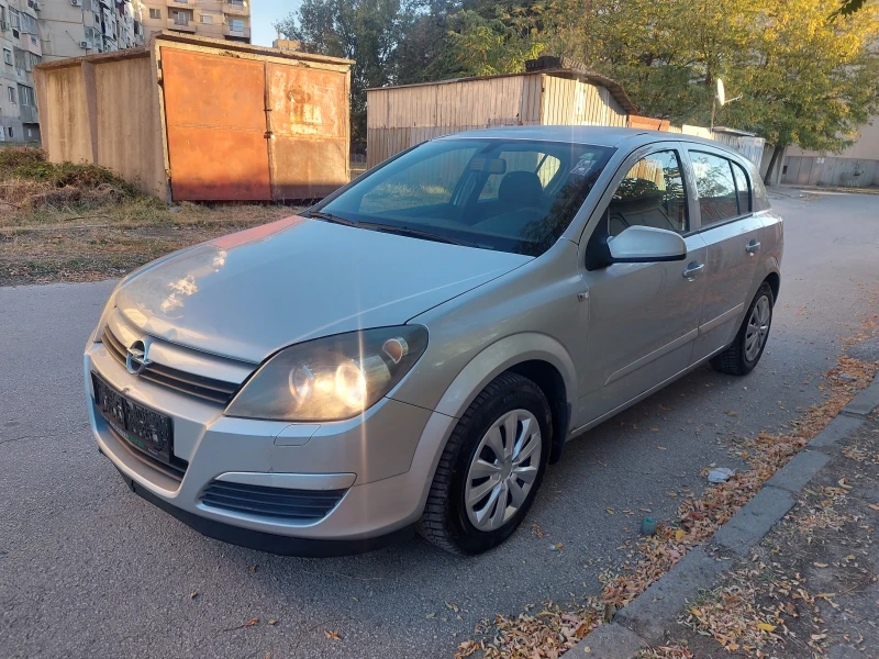 Opel Astra 1.4 бензин клима , снимка 2 - Автомобили и джипове - 47658989