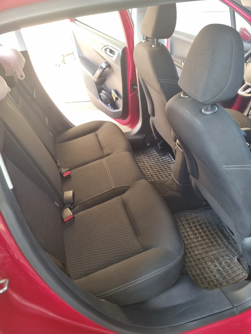 Peugeot 208, снимка 8 - Автомобили и джипове - 51764115
