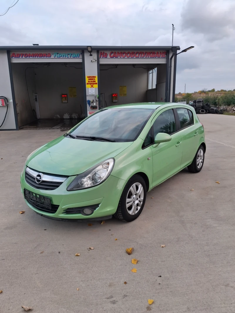 Opel Corsa 1.4 90к.с парктроник, климатик, снимка 4 - Автомобили и джипове - 52555392