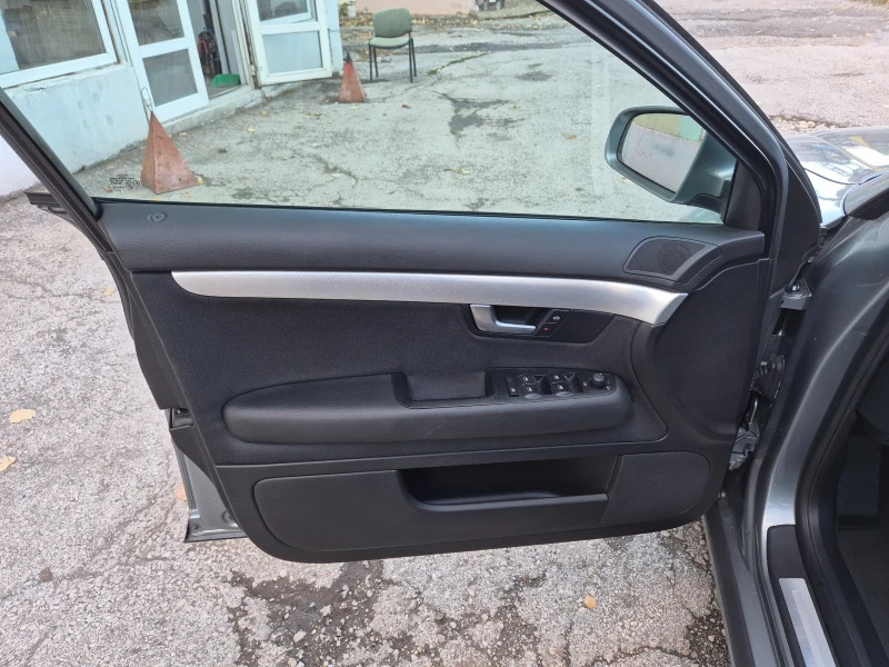 Audi A4 2.0TDI 140к.с. ITALY , снимка 10 - Автомобили и джипове - 52214551