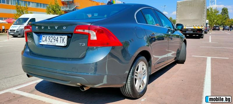 Volvo S60  - изображение 3