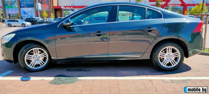 Volvo S60  - изображение 5