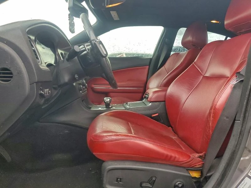Dodge Charger 3.6L 6 Rear-wheel drive, снимка 9 - Автомобили и джипове - 53025506