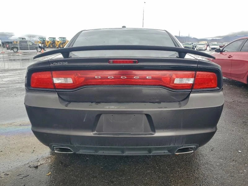 Dodge Charger 3.6L 6 Rear-wheel drive, снимка 8 - Автомобили и джипове - 53025506