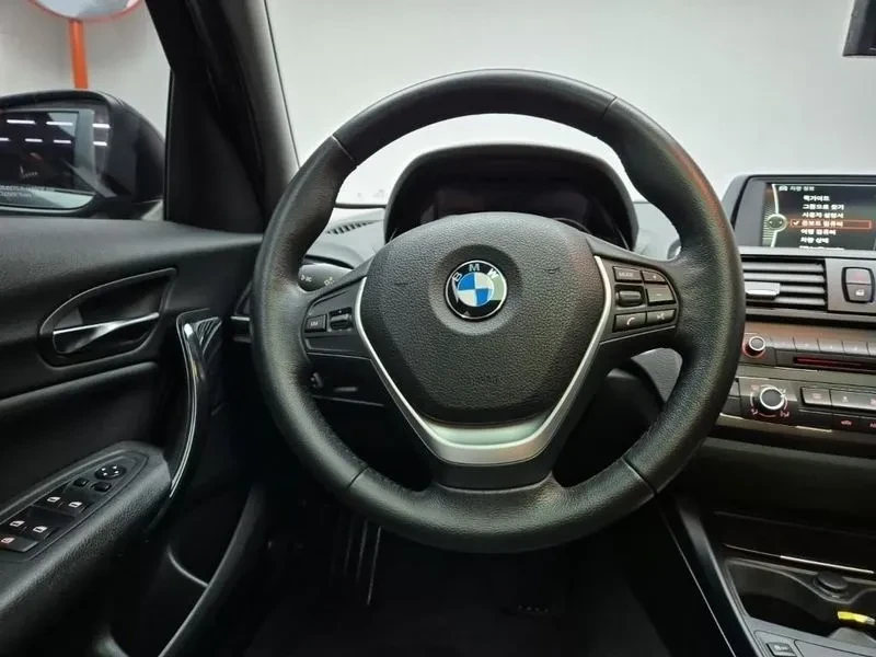 BMW 116, снимка 8 - Автомобили и джипове - 55348259