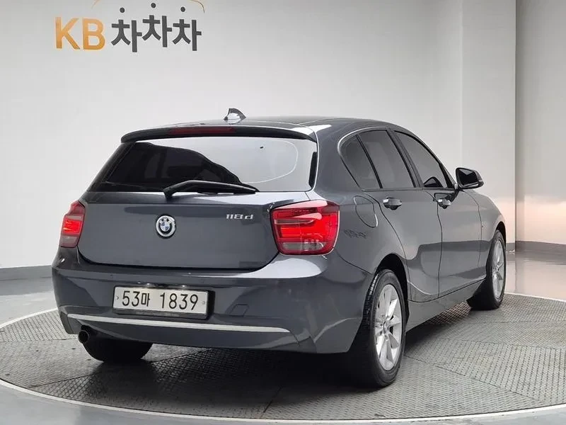 BMW 116, снимка 3 - Автомобили и джипове - 55348259