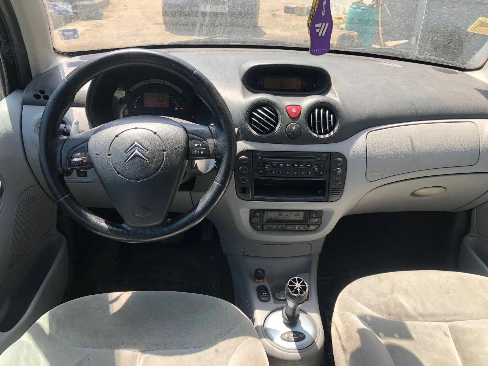 Citroen C3 1.4HDI 68кс. Автоматик - изображение 7