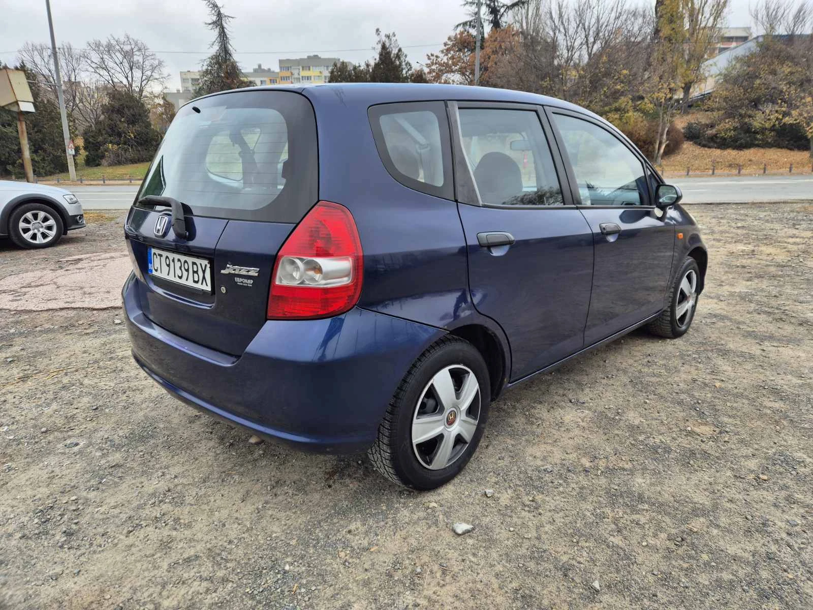 Honda Jazz 1.4i - изображение 5