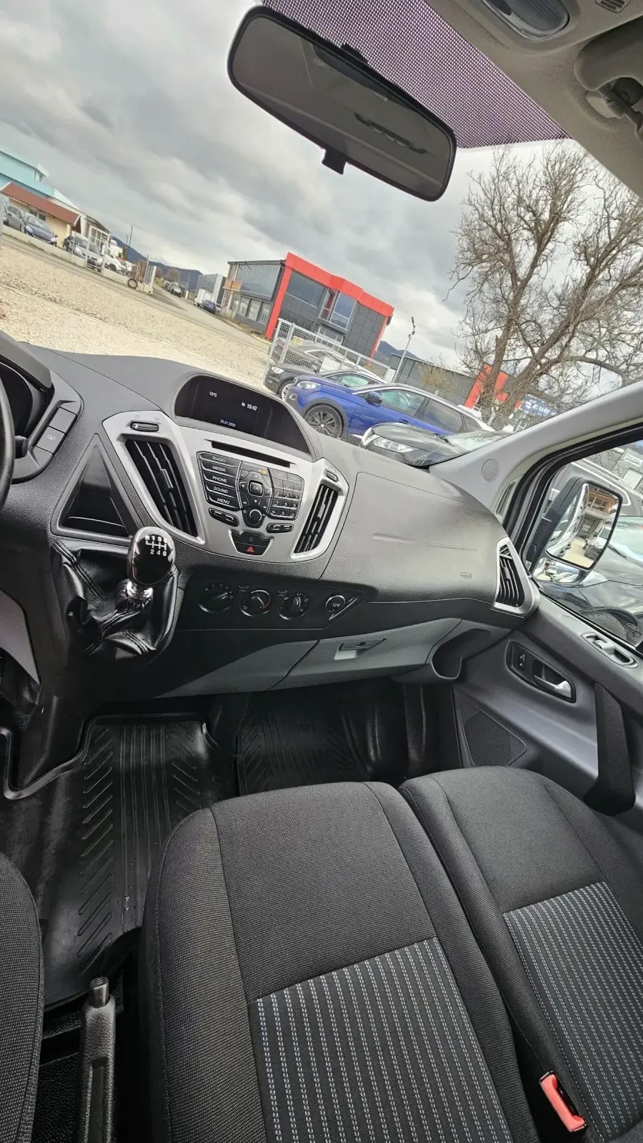 Ford Transit Custom  2.0d, снимка 6 - Автомобили и джипове - 54214578