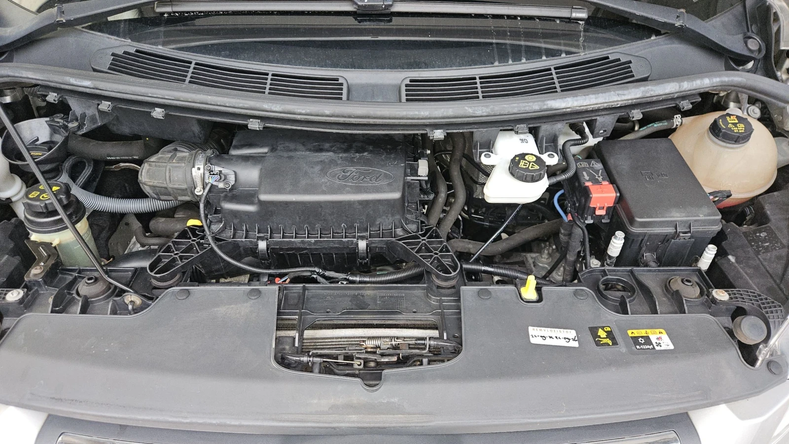 Ford Transit Custom  2.0d, снимка 8 - Автомобили и джипове - 54214578