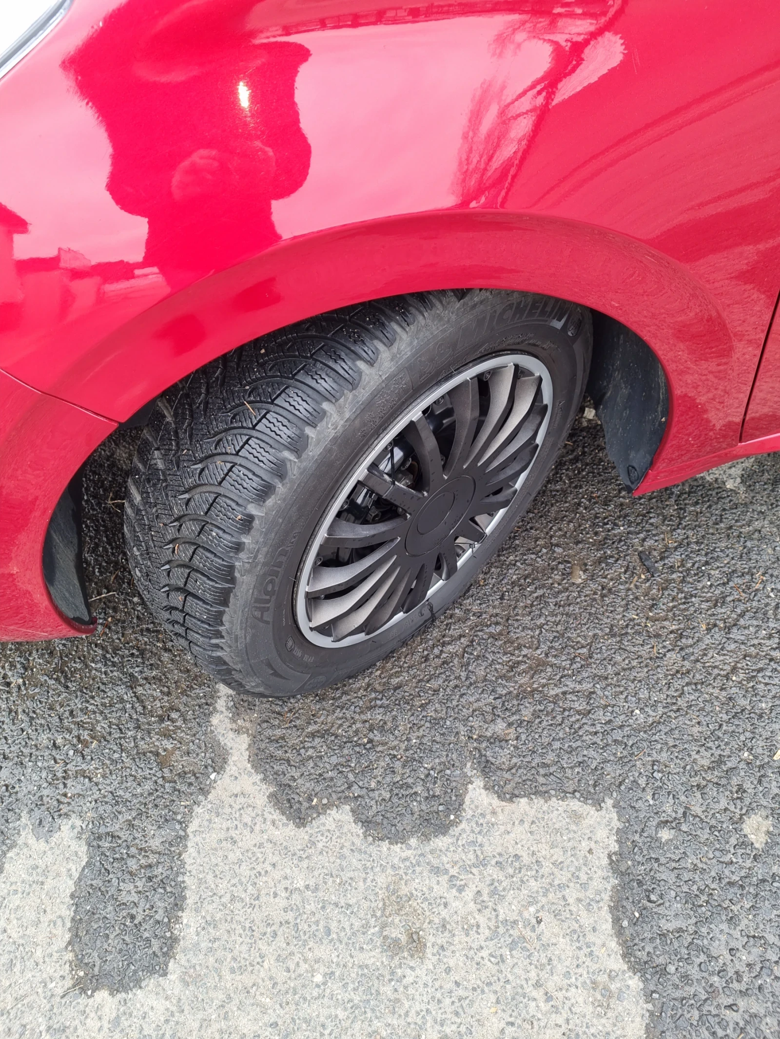 Peugeot 208  - изображение 4