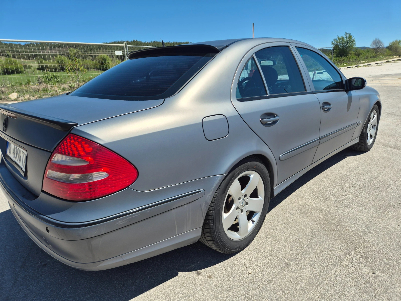 Mercedes-Benz E 500 5.0 ГАЗ - изображение 6