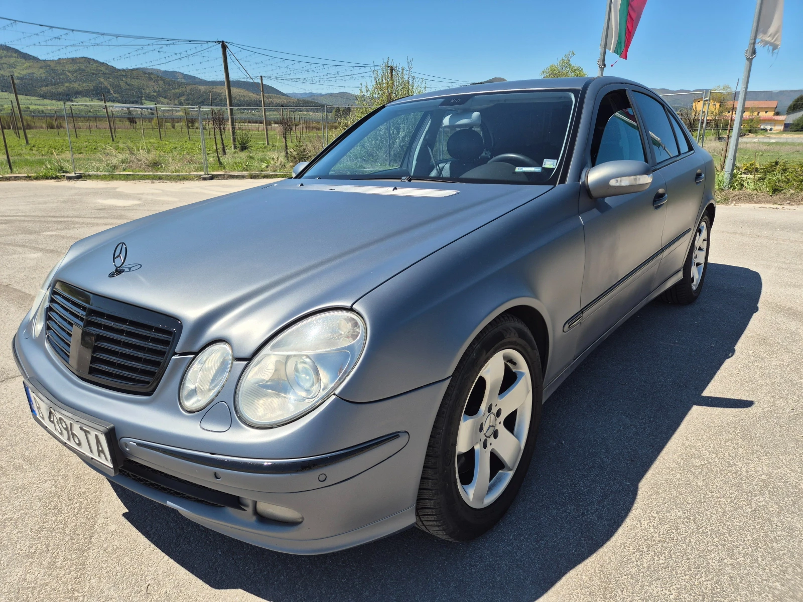 Mercedes-Benz E 500 5.0 ГАЗ - изображение 3