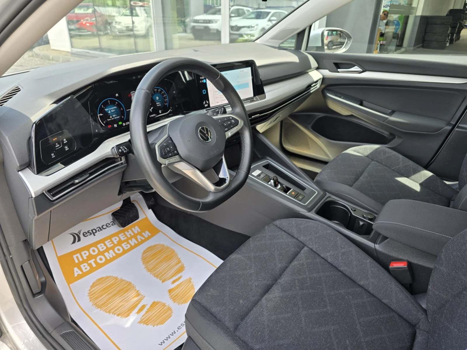 VW Golf Variant 2.0TDI/150HP/DSG - изображение 10