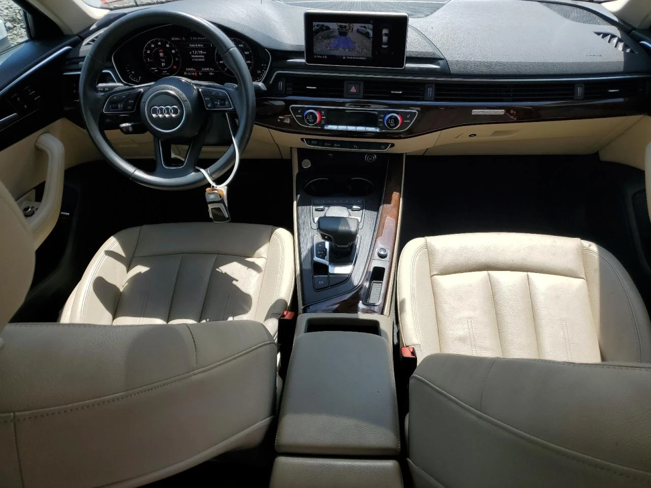 Audi A4 * PREMIUM PLUS* CAMERA* DIGITAL - изображение 9