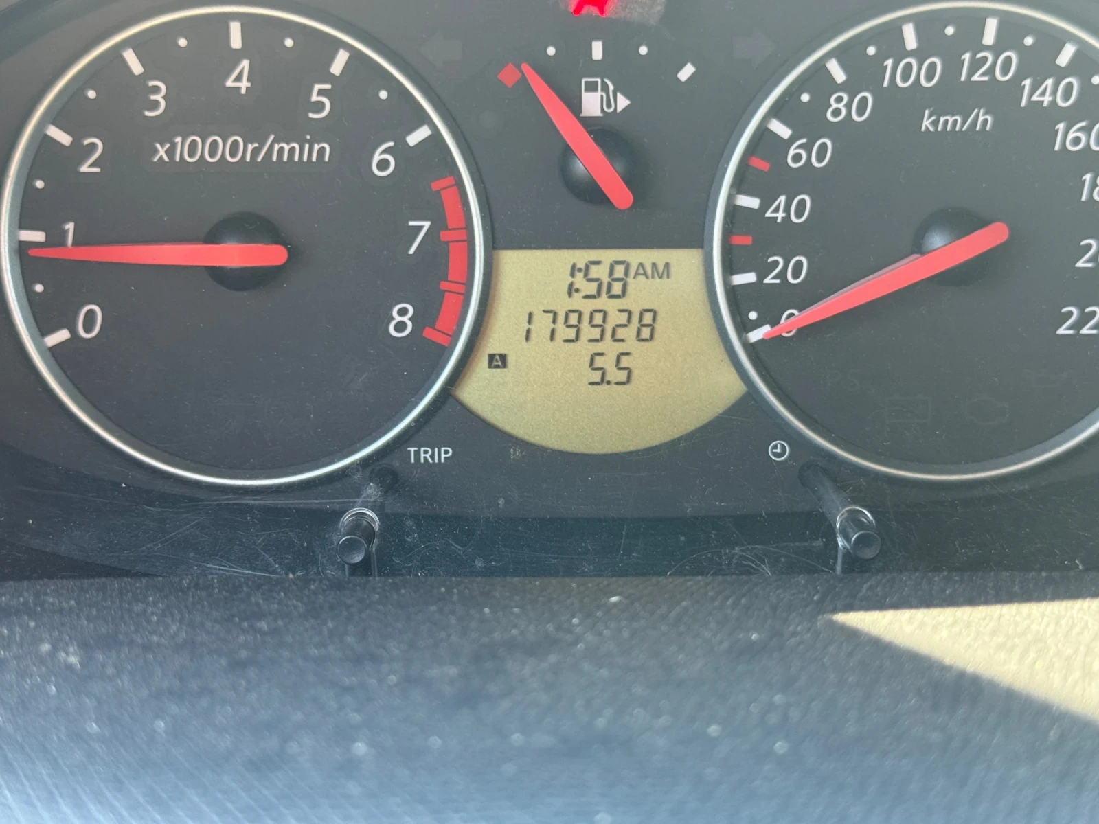 Nissan Micra  - изображение 5