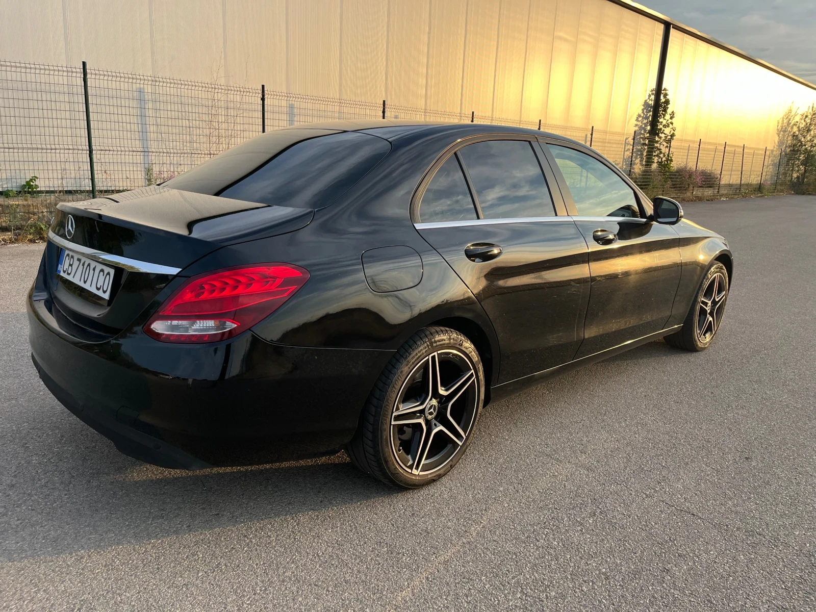 Mercedes-Benz C 220  - изображение 3